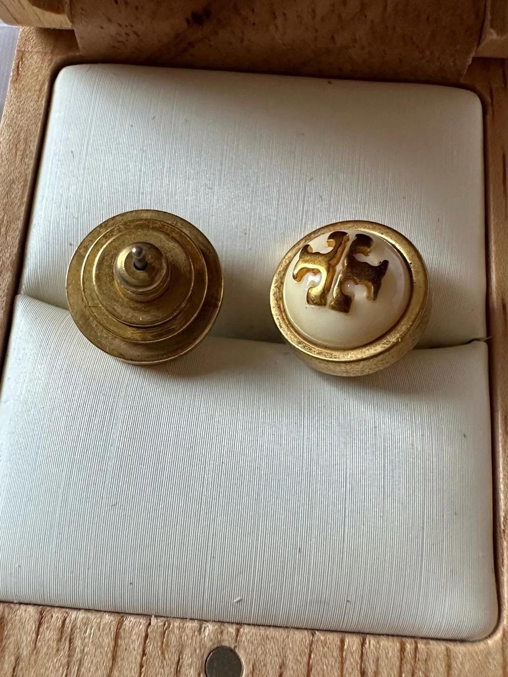 Tory Burch Melodies Stud Logo Earrings In Ivory & Gold Color
